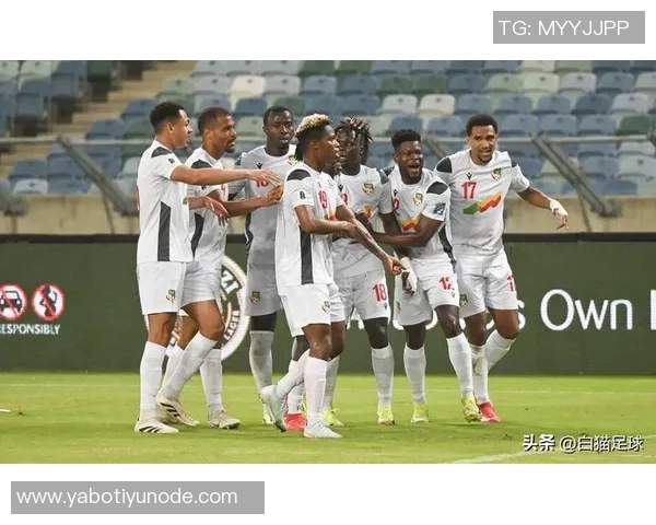 FIFA最新排名揭晓西班牙阿根廷法国稳居前三国足上升至第93位再创佳绩