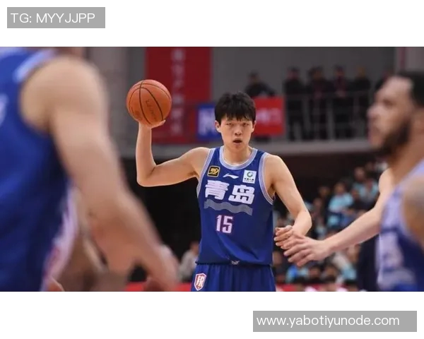 杨瀚森妈妈发声质疑虚胖问题责任归属只有她心知肚明